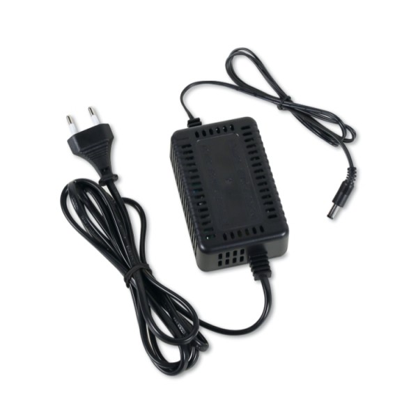 1498lt_slash_12-24_foto_03 1498lt_slash_12-24_foto_03