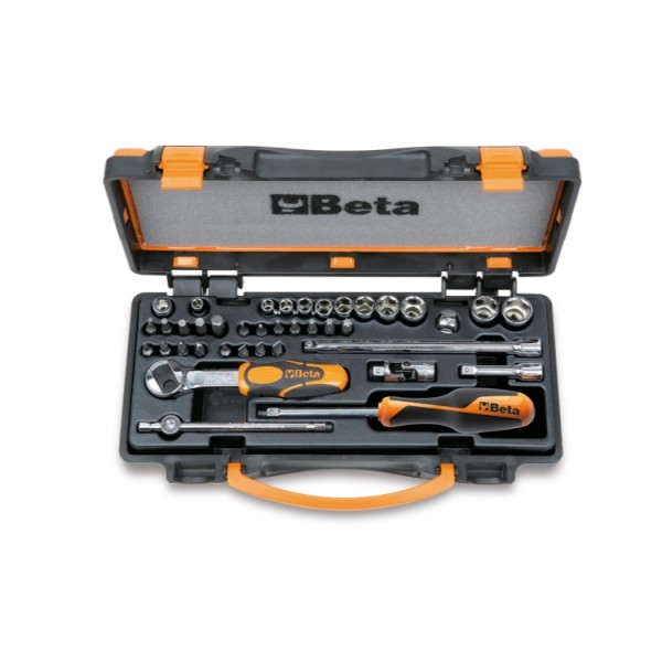 900mc_slash_c32_foto_01 900mc_slash_c32_foto_01